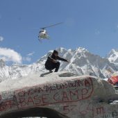 Heli Everest tour