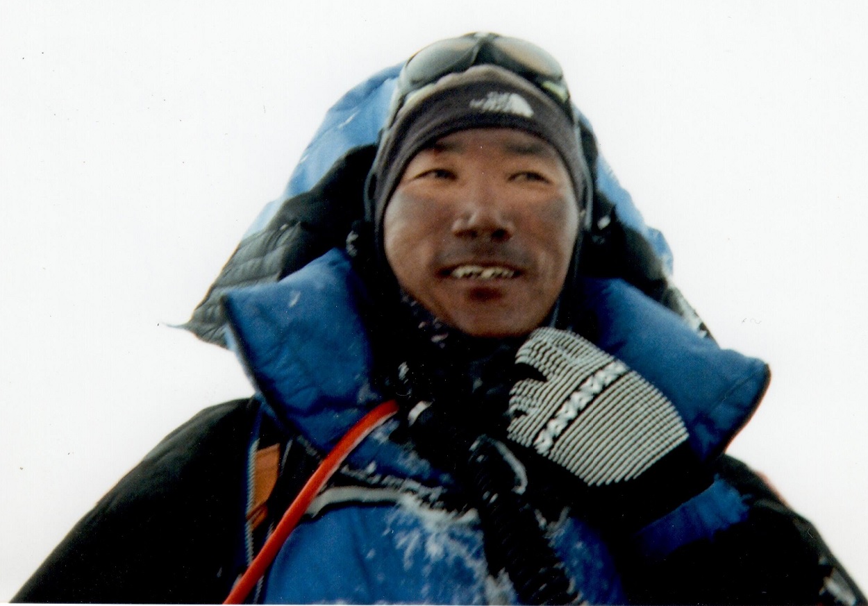 New world Record in Everest Summit